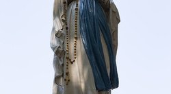 Statue de la Vierge à Rognonas
