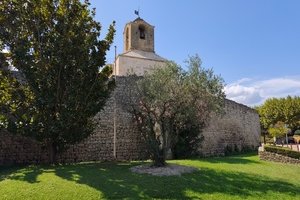 Remparts et portes médiévales
