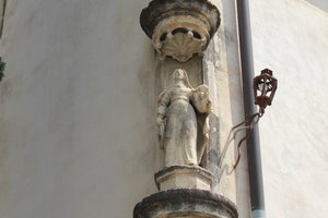 Niches urbaines de Maillane
