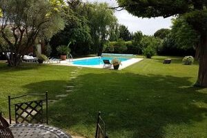 Le Mazet de Maillane