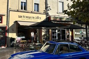 Les Tours de Glace