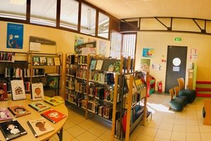 Bibliothèque municipale Espace Manson