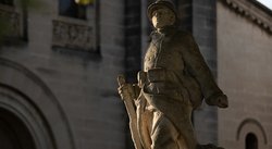 Monuments aux morts à Cabannes
