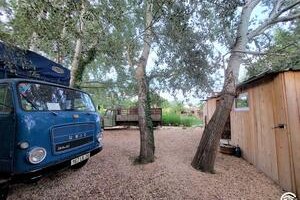 Les Truck Lodges des Animaux et Marino