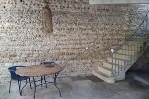 Les Acacias