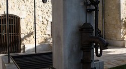 Fontaine à Plan d'Orgon