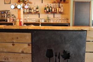 Le Bistrot sous les Platanes