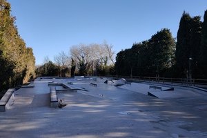 Skate Park / Pump Track