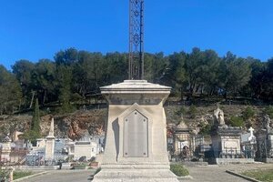 Croix de Châteaurenard