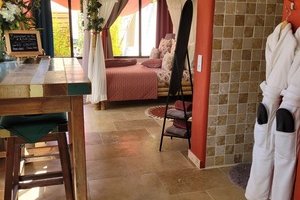 Le Mas de la Butte Blanche